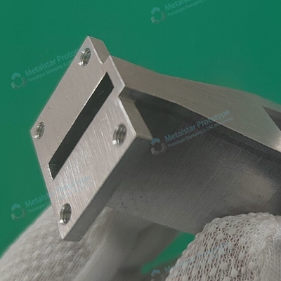 Prototipo di fresatura CNC veloce in alluminio 6061-T6 utilizzato per apparecchiature industriali