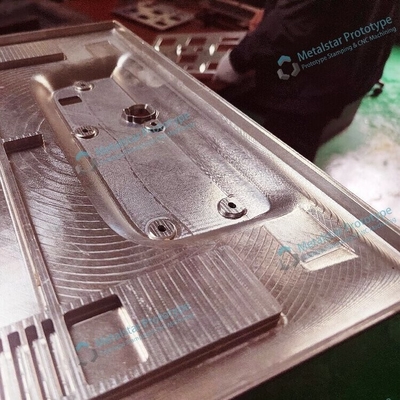 Macchine per la produzione di prototipi di alluminio CNC di precisione utilizzate per strumenti