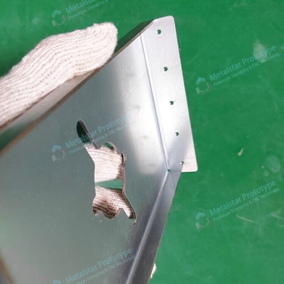 Servizi di piegatura rapida di prototipi di lamiere per industria