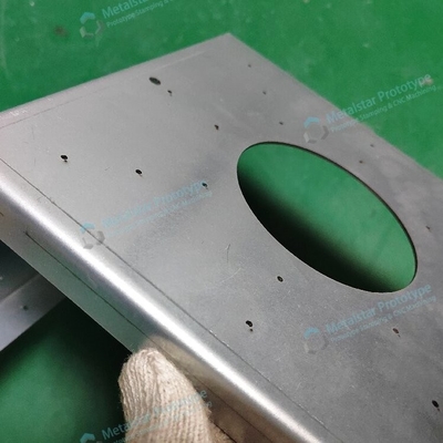 Servizi di prototipazione di lamiere piegate di qualità rapida / parti metalliche di prototipo