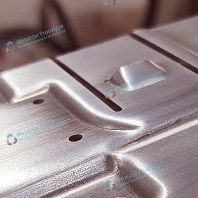 1Fabbricazione di lamiere di alluminio di precisione da 0,5 mm per apparecchi