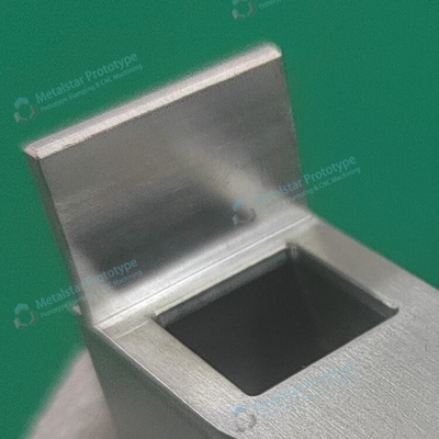 Prototipo di fresatura CNC veloce in alluminio 6061-T6 utilizzato per apparecchiature industriali