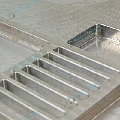 Macchine per la produzione di prototipi di alluminio CNC di precisione utilizzate per strumenti