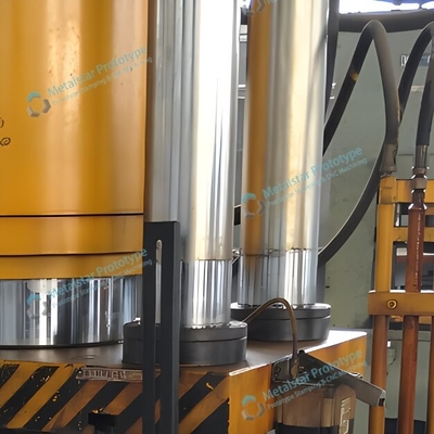Fabbricazione su misura di prototipi di lamiere metalliche veloci di acciaio a bassa lega ad alta resistenza utilizzati per veicoli