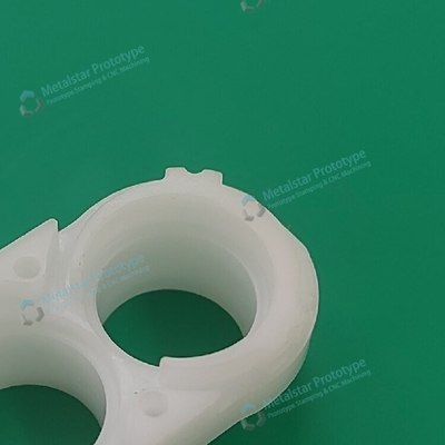 Lavorazione di prototipi CNC di plastica HDPE su misura utilizzati per veicoli